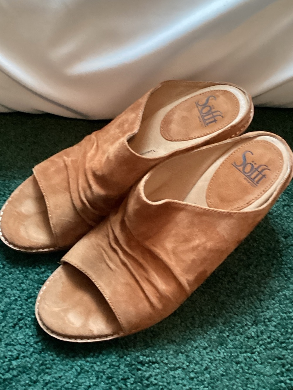 Women's Tan Suede Open-Toe Slide Heels